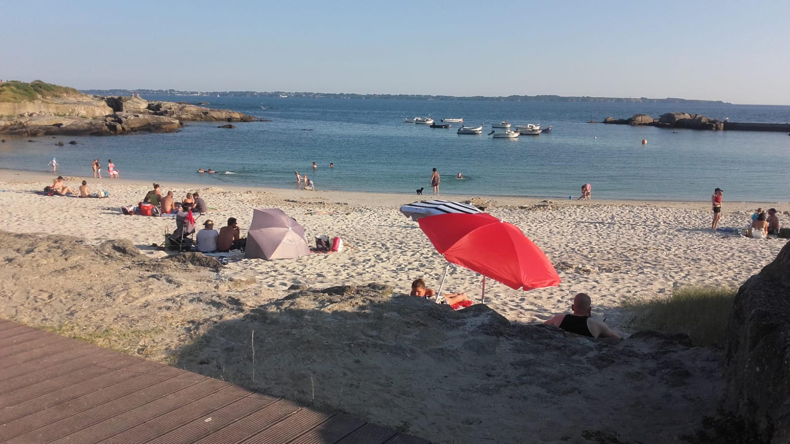 La petite plage familiale  : Le Courégant en face de la résidence